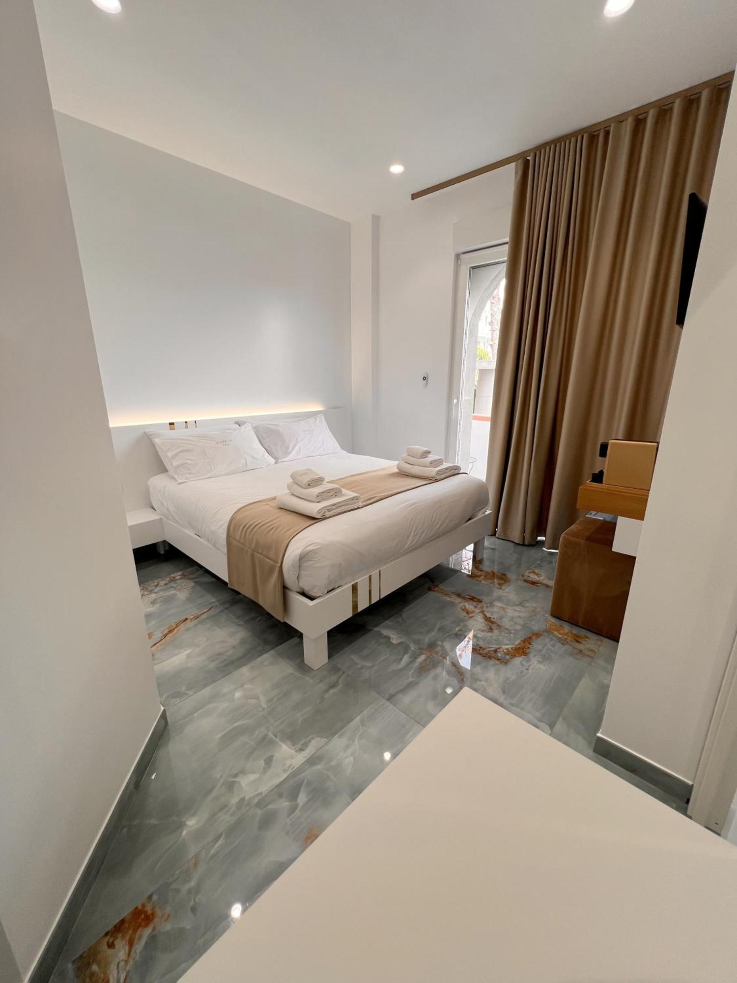 Suite 14 斯卡莱阿 外观 照片